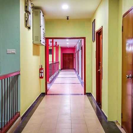 Oyo 89478 Lkh Motel Kota Kinabalu Esterno foto